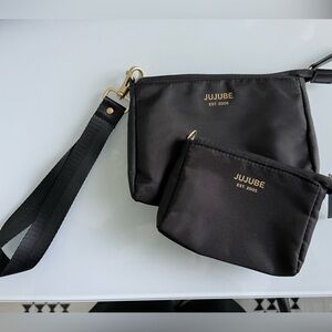 JU-JU-BE Two piece pouch set in Black!NWOT!